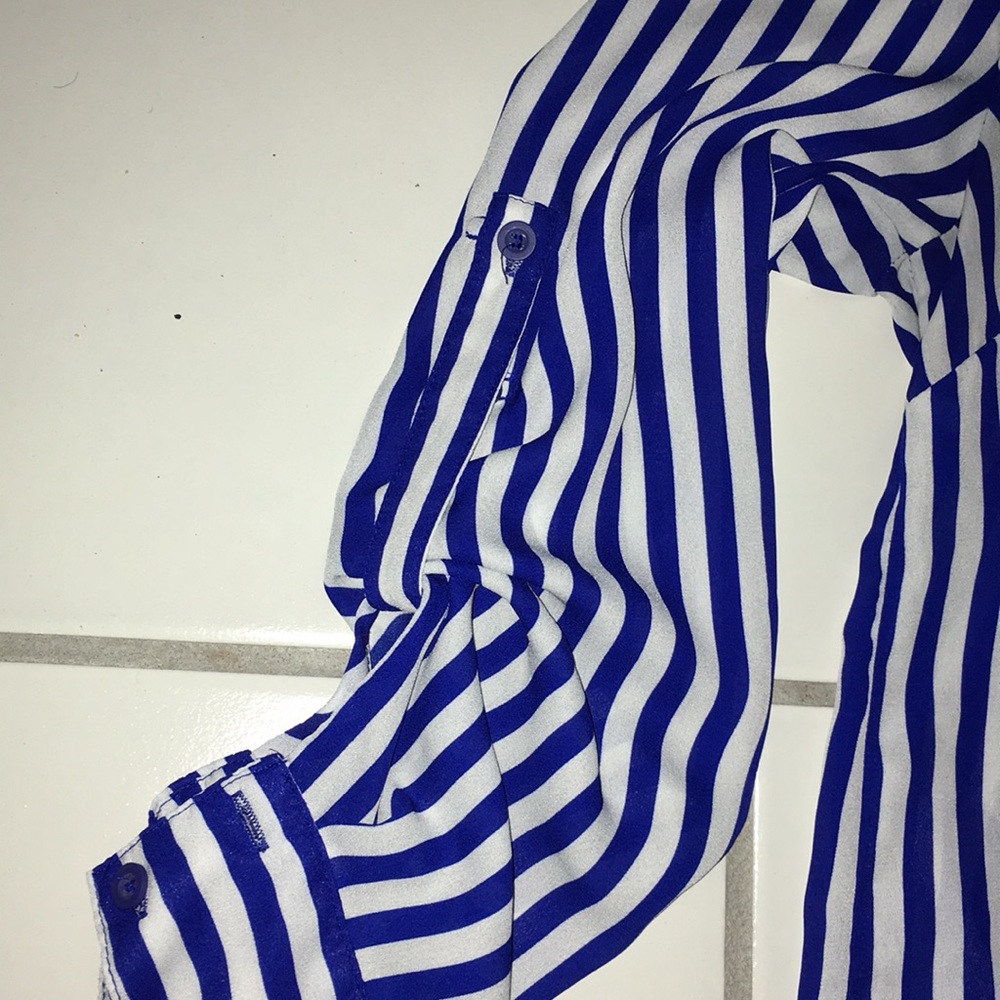 Button up shirt - Picture 3 of 4